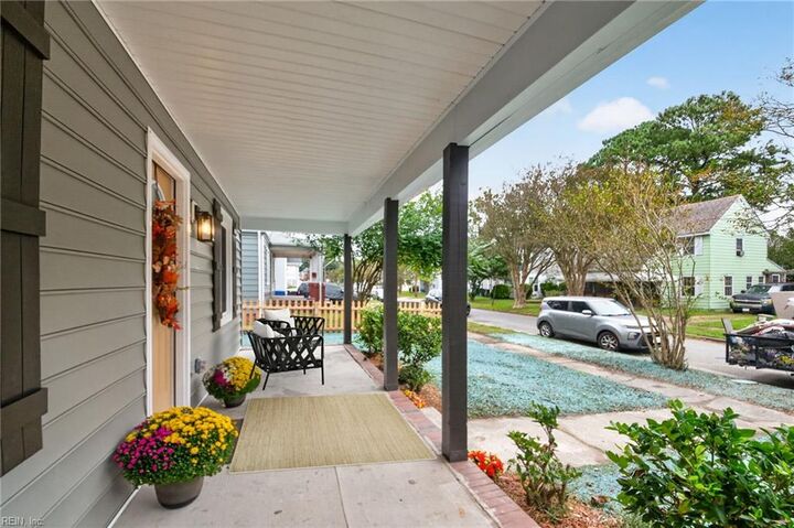 Property Photo:  19 Burtis St  VA 23702 