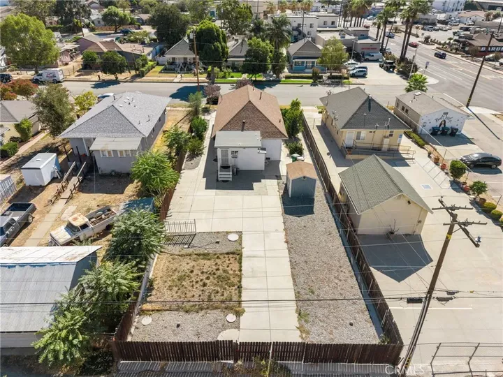 Property Photo: 629 Egan CA 92223