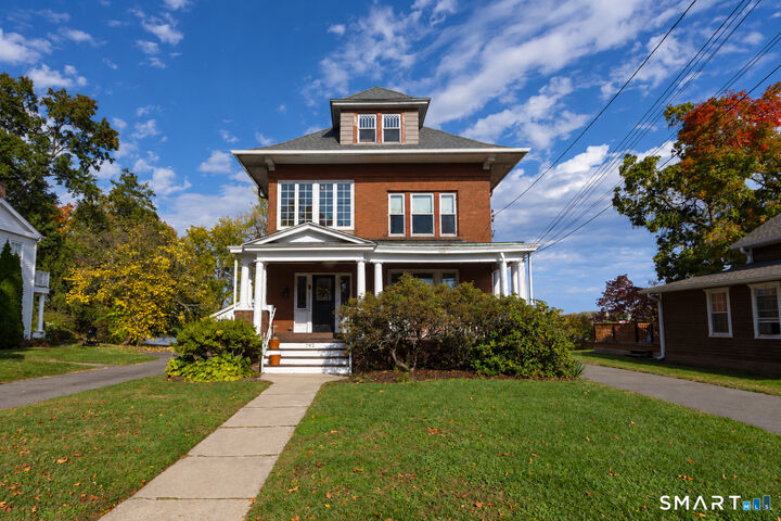 Property Photo:  292 Hartford Avenue  CT 06109 