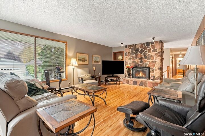 Property Photo:  4002 Elphinstone Street  SK S4S 3K9 