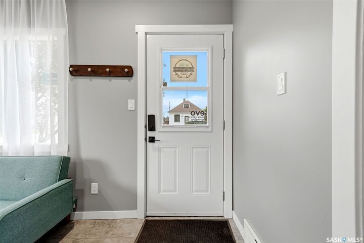 Property Photo:  210 Byron Street  SK S0G 4P0 