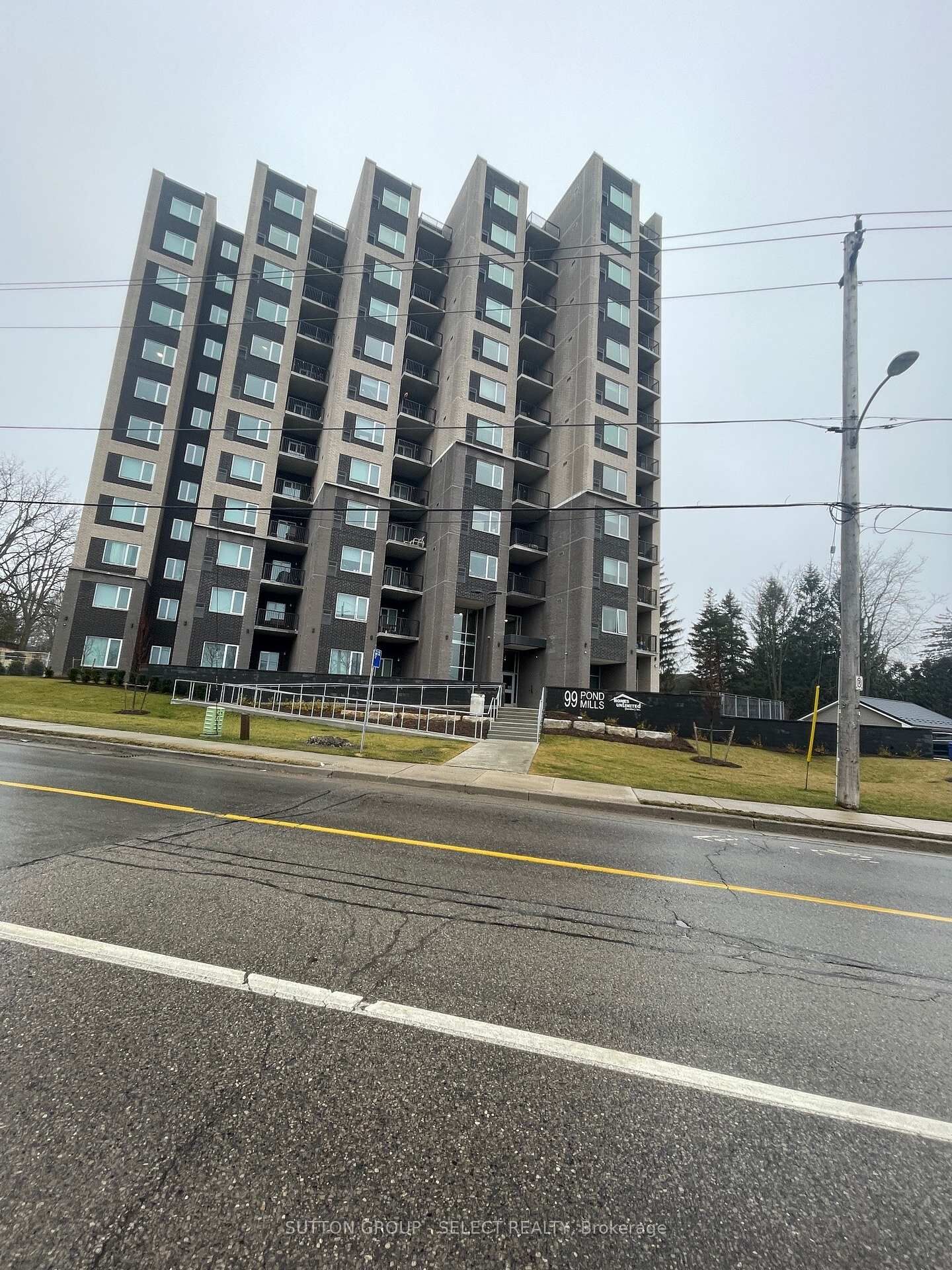 Property Photo: 99 Pond Mills Road 303 ON N5Z 3X3