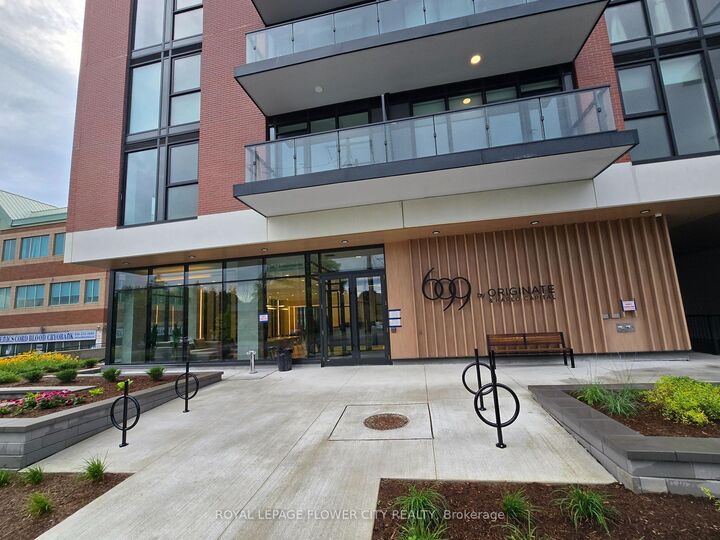 Property Photo:  699 Sheppard Avenue 509  ON M2K 0J5 