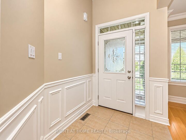 Property Photo:  58 Turnbridge Road N/A  ON L4G 7S7 
