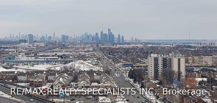 Property Photo: 215 Sherway Gardens Road 2101 ON M9C 0A4