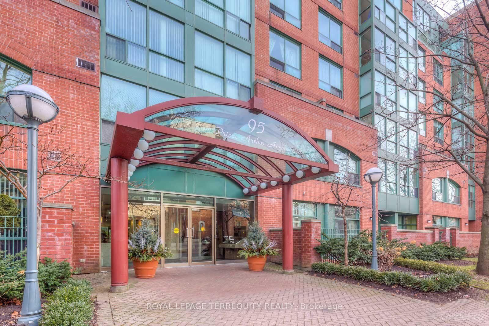 Property Photo:  95 Prince Arthur Avenue 524  ON M5R 3P6 