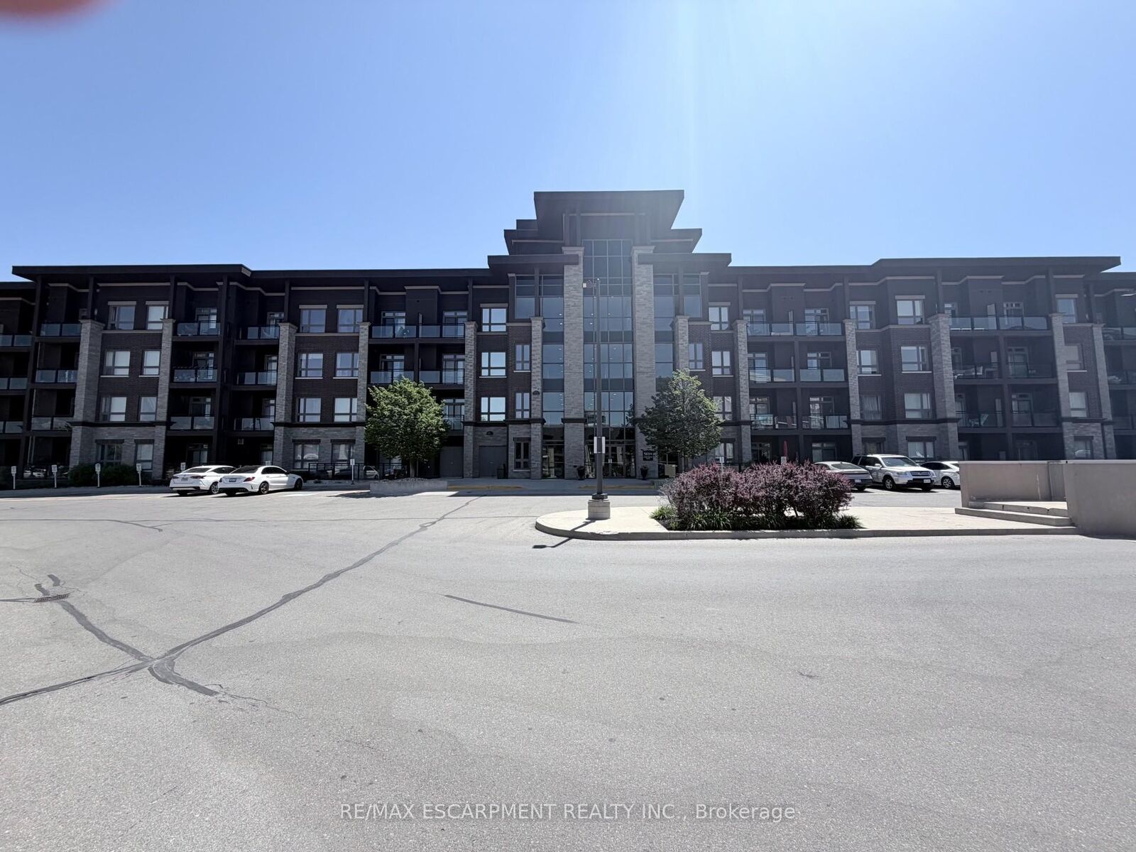 Property Photo:  5010 Corporate Drive 408  ON L7L 0H6 