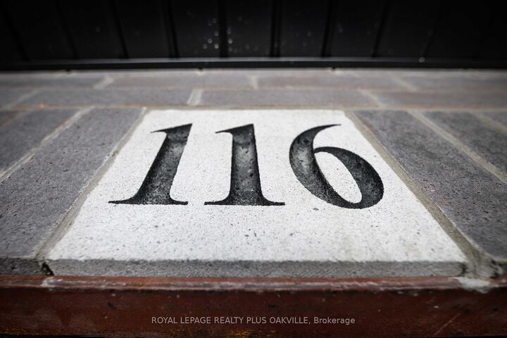 Photo de la propriété: 61 Soho Street 116 ON L8J 0M6