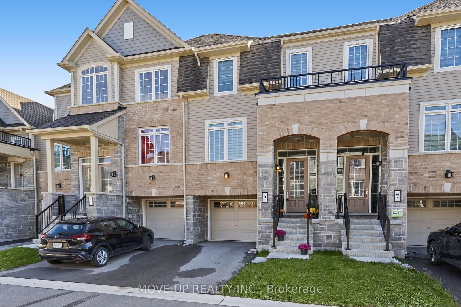 Property Photo:  9 Andrew Knowles Lane S  ON L0G 1M0 