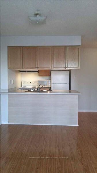 Property Photo:  889 Bay Street 601  ON M5S 3K5 