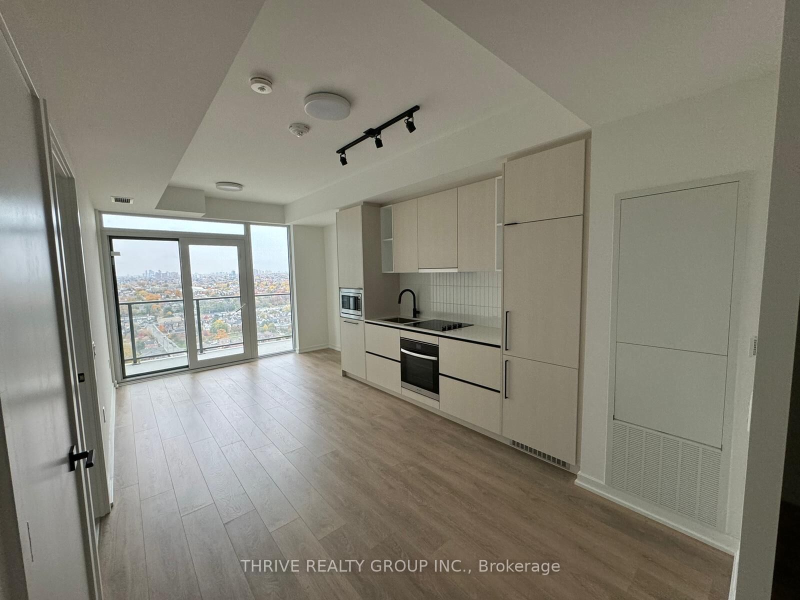 Property Photo:  10 Graphophone Grove 2307  ON M6H 0E5 