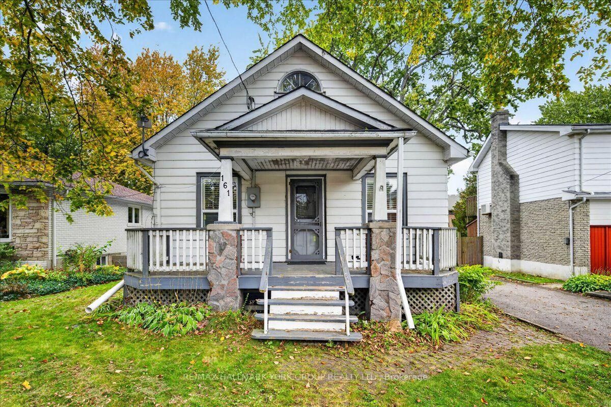 Property Photo:  161 Church Street  ON L4A 4T6 