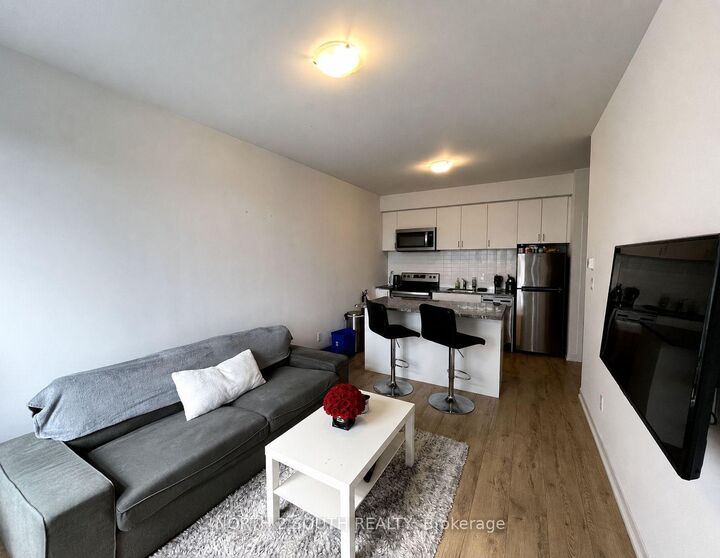 Property Photo:  1760 Simcoe Street N 93 (Rm 1)  ON L1G 4X9 