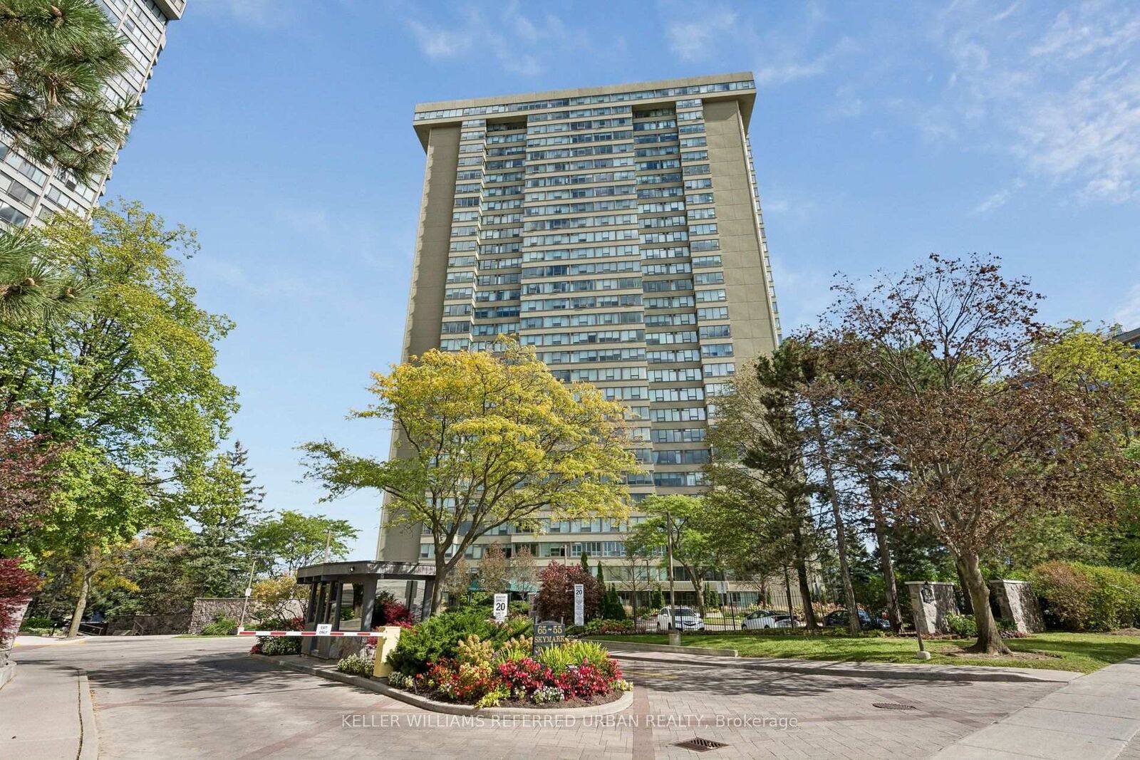Property Photo:  55 Skymark Drive 2107  ON M2H 3N4 
