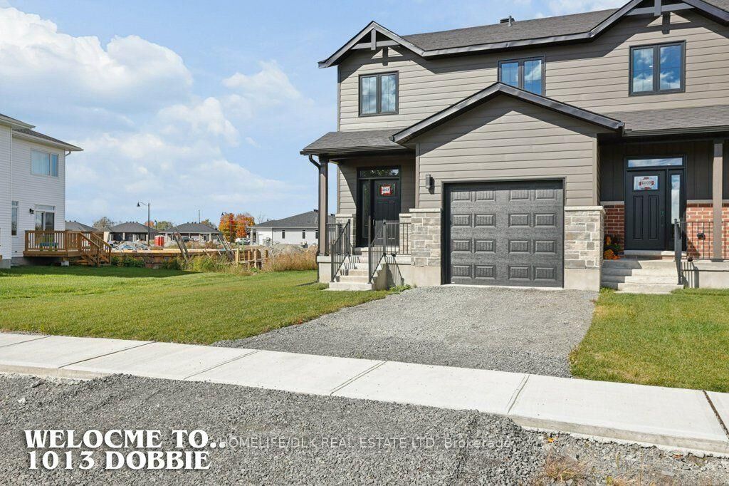 Photo de la propriété:  1013 Dobbie Street  ON K6V 7N1 