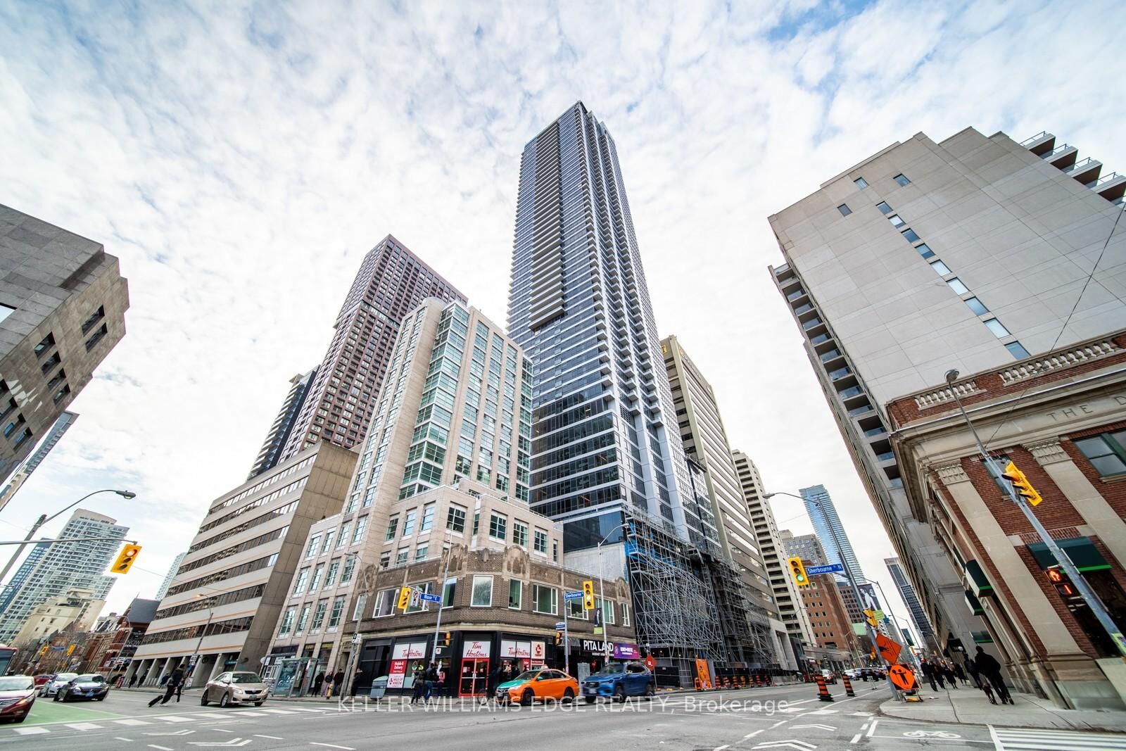 Property Photo:  395 Bloor Street E 2407  ON M4W 0B4 