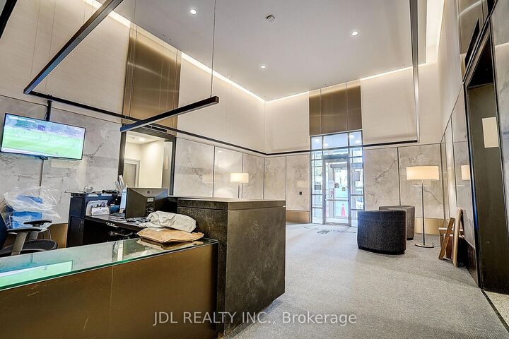 Property Photo:  23 Hollywood Avenue 1202  ON M2N 7L8 