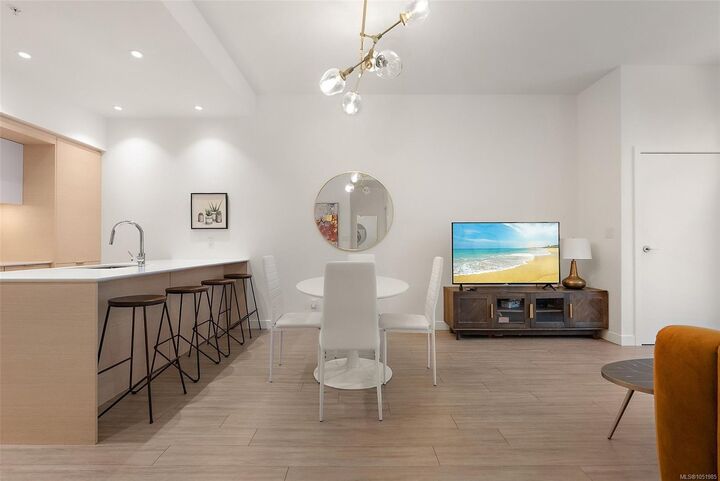 Property Photo:  848 Yates St #101  BC V8W 0G2 