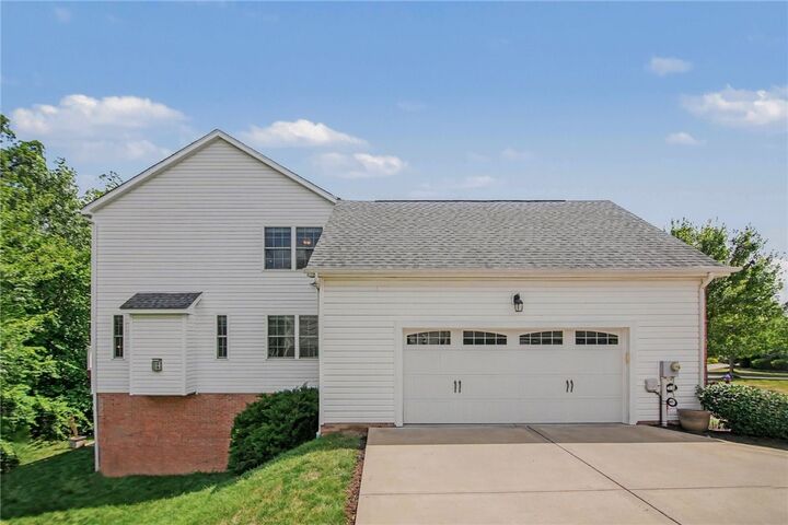 Property Photo: 824 Westminster Ln PA 16066