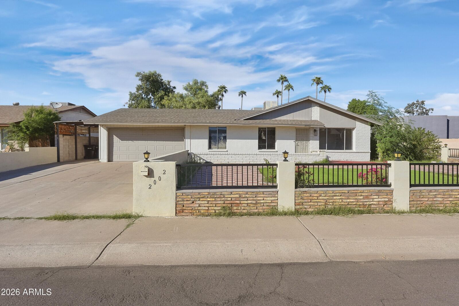Property Photo: 2002 W Bluefield Avenue AZ 85023