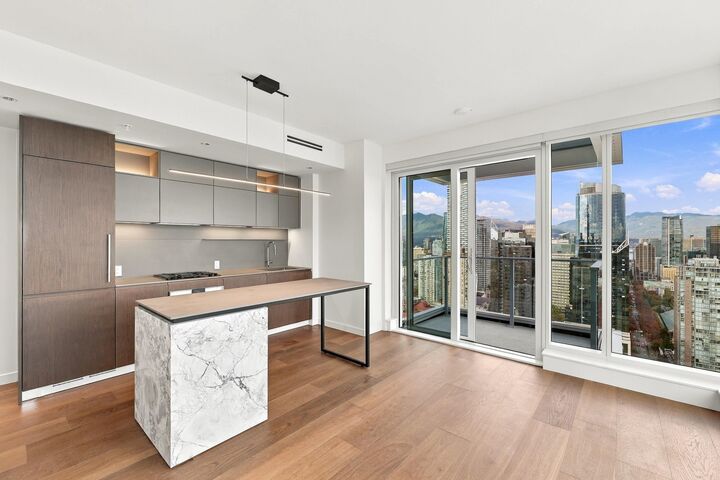 Property Photo:  1277 Hornby Street 3303  BC V6Z 1W2 