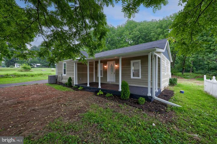Property Photo: 1384 Roundtop Road PA 17057