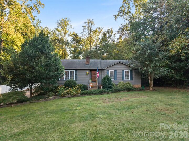 Property Photo:  1118 Ford Drive  NC 28098 