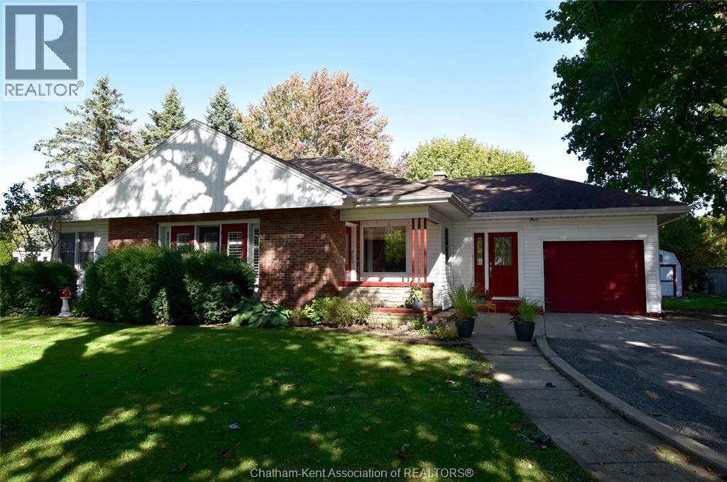 Property Photo:  24181 Winterline Road North  ON N0P 1Z0 