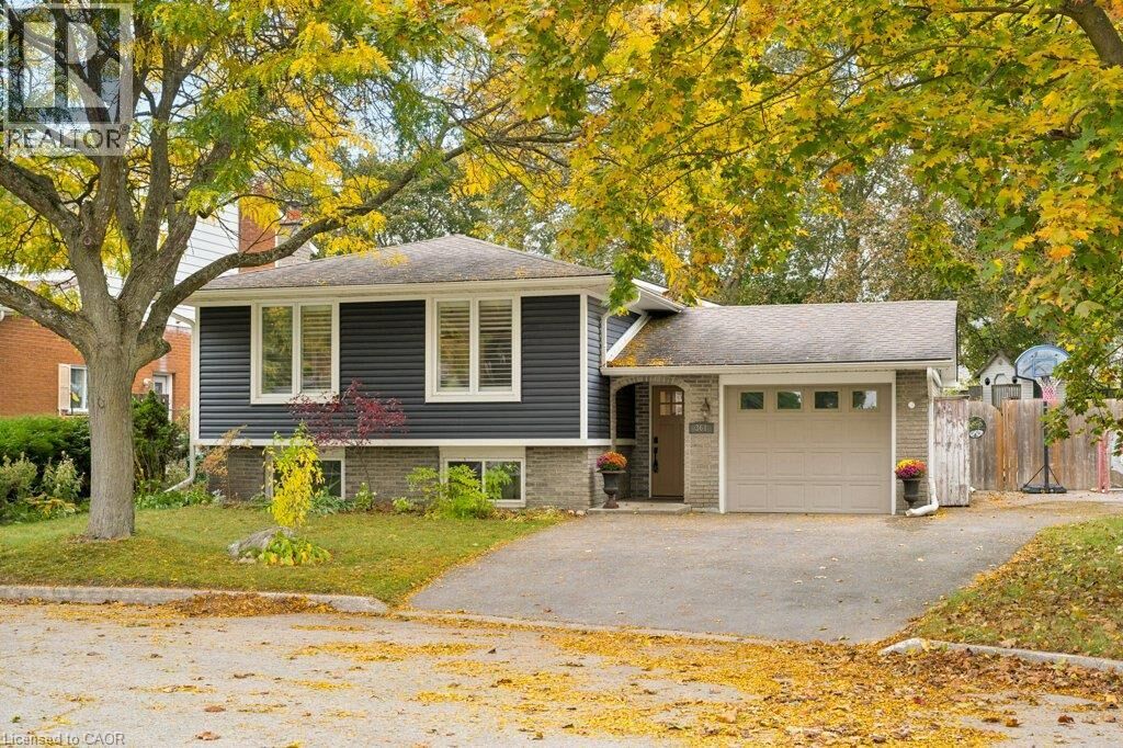 Property Photo:  361 Lee Circle  ON N2K 2L8 