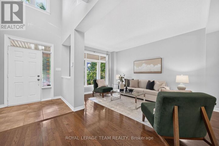 Property Photo:  65 Osprey Crescent  ON K2M 2Z8 