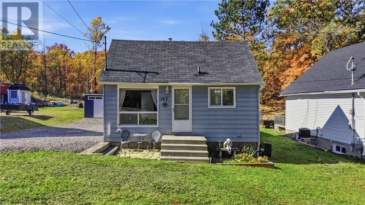Property Photo:  167 Hillsboro  ON P3B 3B5 