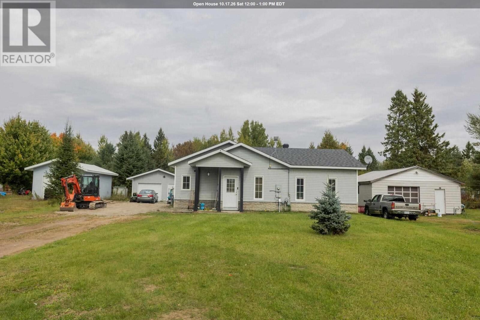 Photo de la propriété:  100 Bay St  ON P0S 1C0 