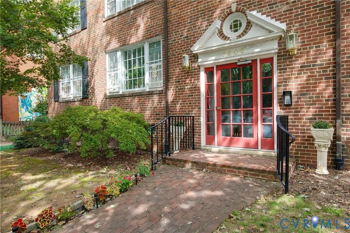 Property Photo: 2606 Park Avenue U6 VA 23220