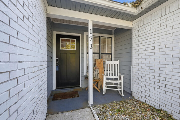 Property Photo: 173 Richpien Road FL 32547