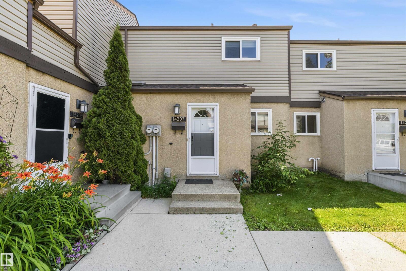 Property Photo:  14207 23 Street NW  AB T5Y 1N1 