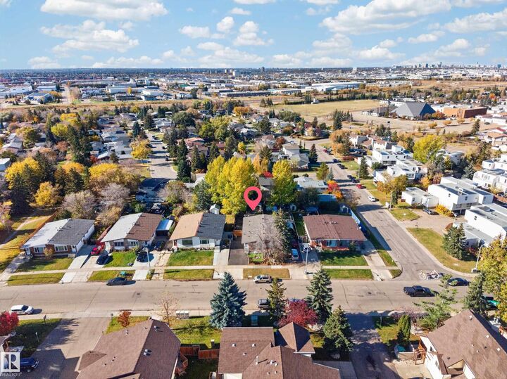 Property Photo:  3816 85 Street NW  AB T6K 0H6 