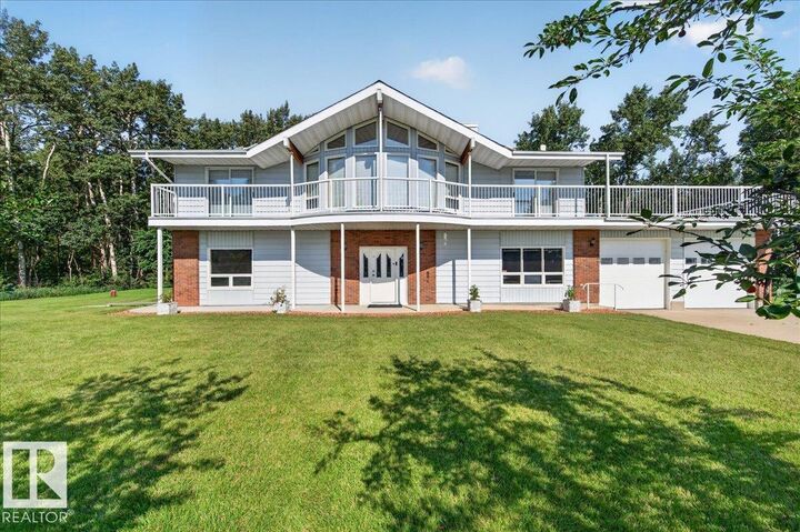 Property Photo:  254009 Twp Road 460  AB T9A 1W8 