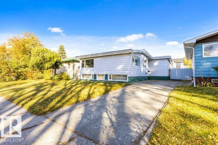 Property Photo:  10651 80 Street NW  AB T6A 3J9 