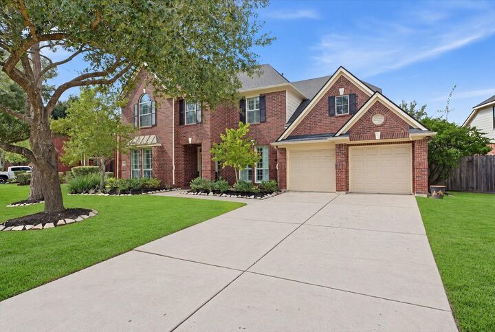 Property Photo: 3414 Brinmont Place Lane TX 77494