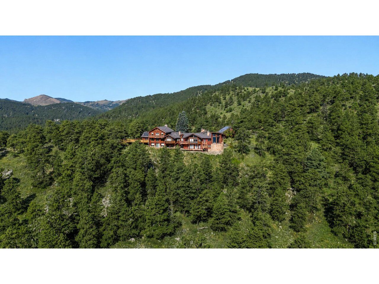 Property Photo:  470 Weaver Dr  CO 80302 
