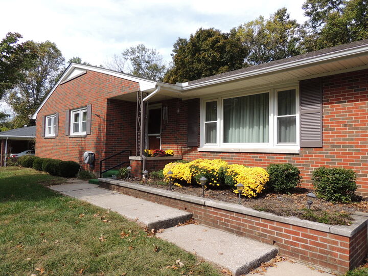 Property Photo: 164 Sharon Road KY 40601