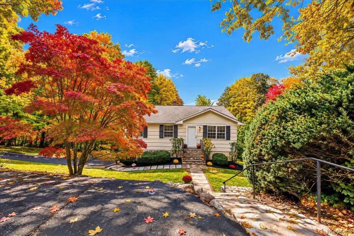 Property Photo: 7 Meadowbrook Drive NY 10562