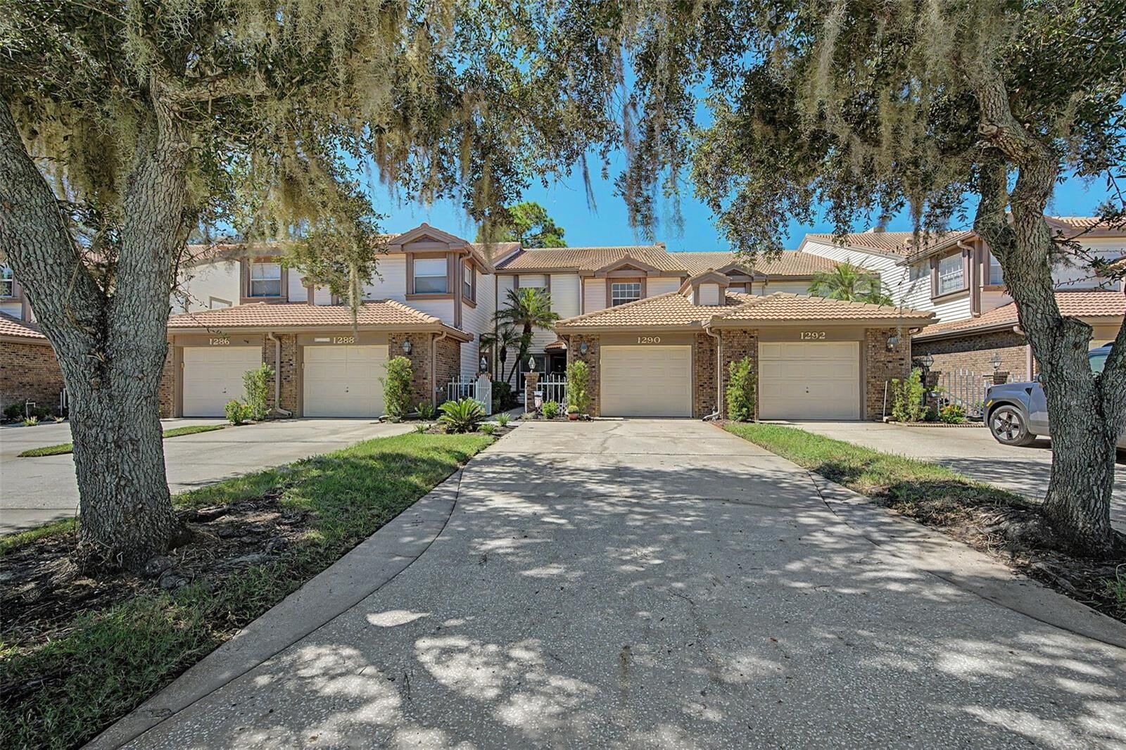 Property Photo:  1290 Clays Trail 1403  FL 34677 