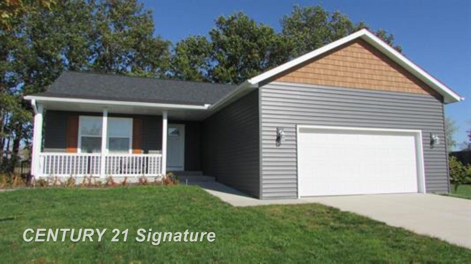 Property Photo: 8696 Gilmour Lane MI 48623