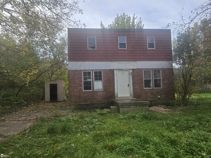 Property Photo:  3233 Home Avenue  MI 48504 