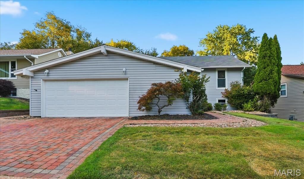 Property Photo:  12243 Foxpoint Drive  MO 63043 
