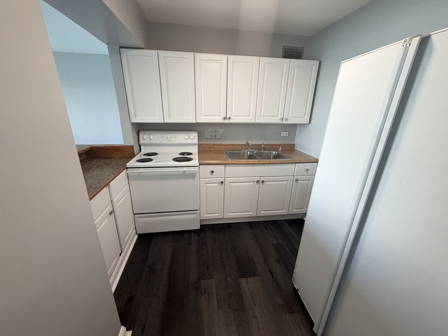 Property Photo:  7337 S South Shore Drive 1109  IL 60649 