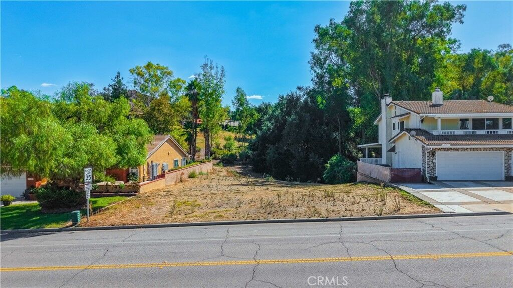Property Photo: 23377 Continental Drive CA 92587