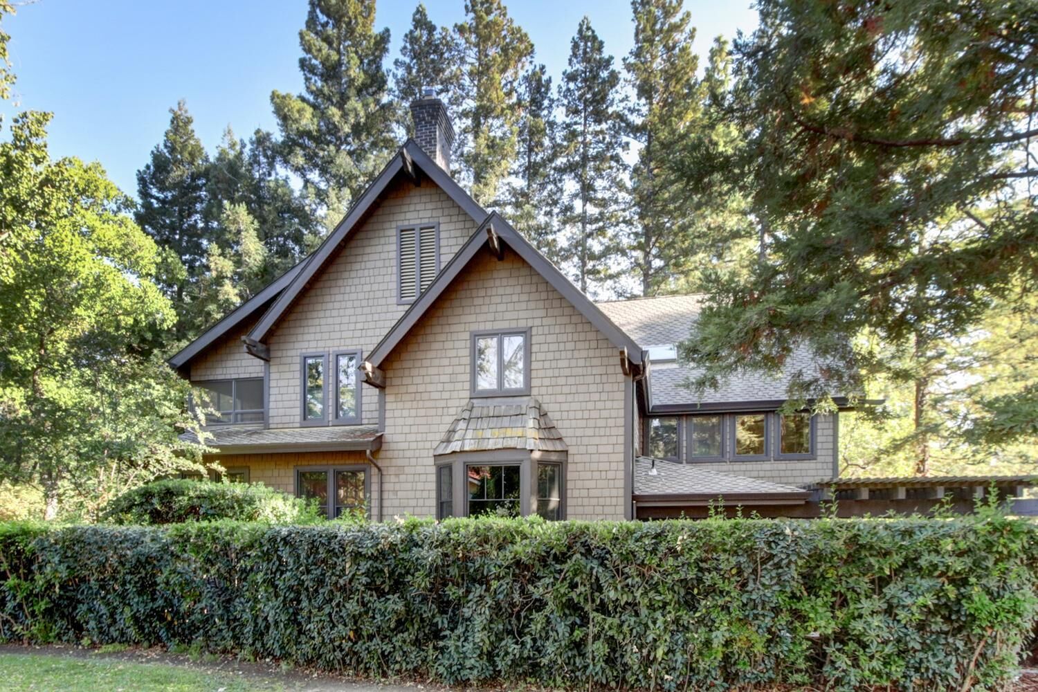 Property Photo: 2314 Fortuna Court CA 95616