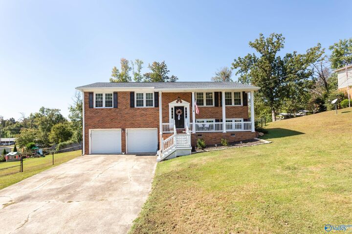 Property Photo:  1003 10th Avenue NE  AL 36265 